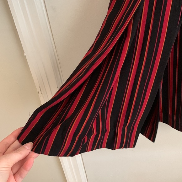 Flowy Trousers - Picture 2 of 3